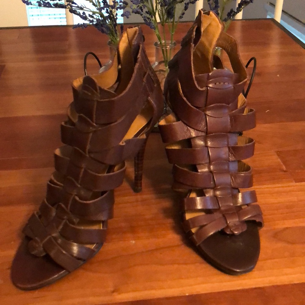 Brown leather Heels